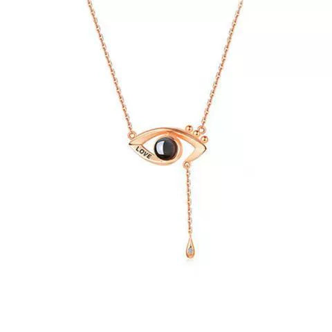 Eyes Only For You projection necklace、custom photo projection pendant、personalized memory jewelry、hidden photo necklace、romantic couple gift、keepsake necklace