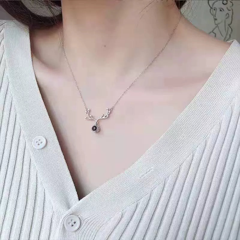 Love Memory Projection Necklace TikTok Trend 100 Languages I Love You Pendant（Micro-carved images）