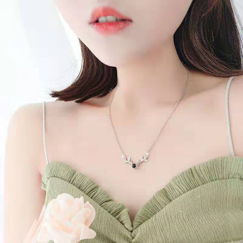 Love Memory Projection Necklace TikTok Trend 100 Languages I Love You Pendant（Micro-carved images）