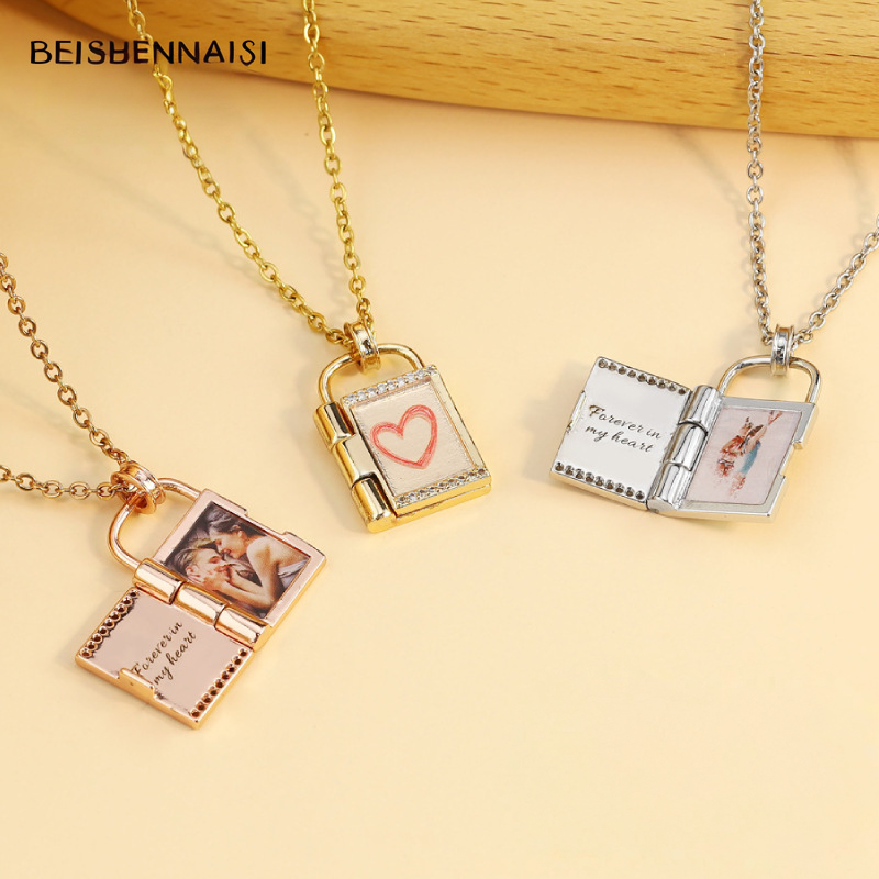 DIY Engraved Color Photo Heart Locket Necklace, Openable Pendant for Women