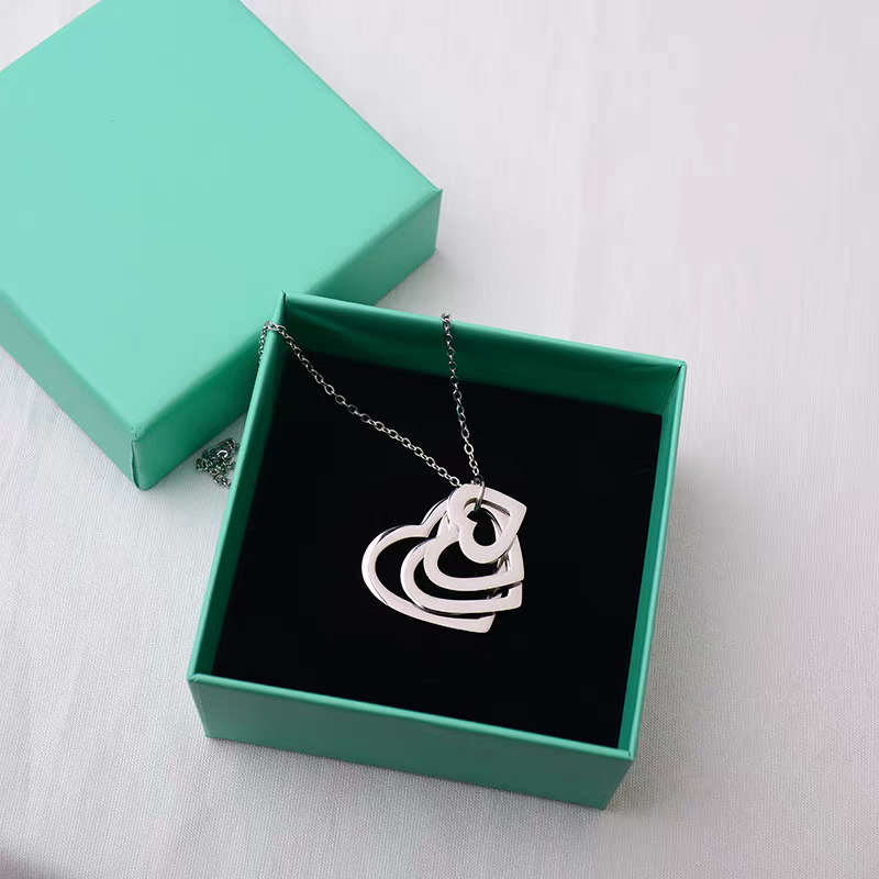 Personalized Triple Heart Name Necklace - Custom Engraved Stainless Steel Pendant for Mom, Best Friend & Family - Memorial & Gift Jewelry